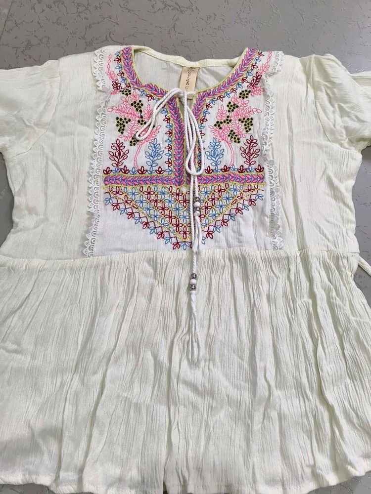 Boho Embroidered Tunic Top
