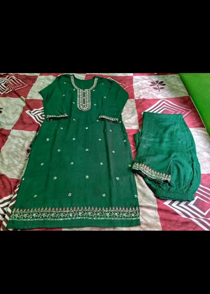Elegant Green Kurta Set