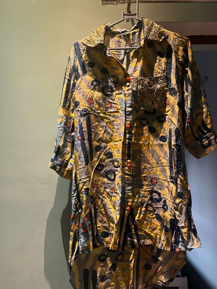 kurta set handwork Embellished Pocket and collar
