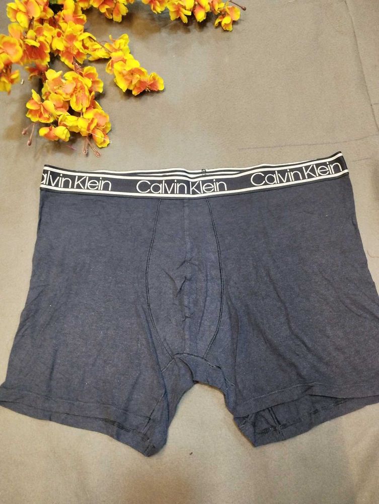 Calvin Klein Boxer Briefs - Comfortable &amp; Stylish�