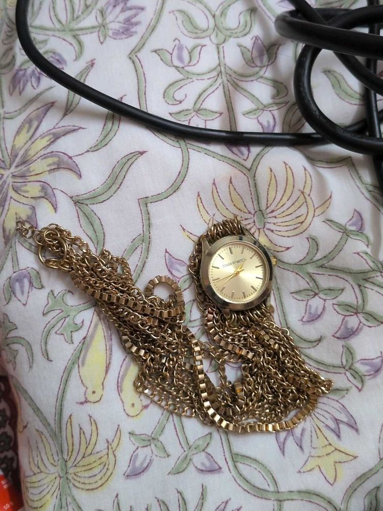 Elegant Gold Chain Watch