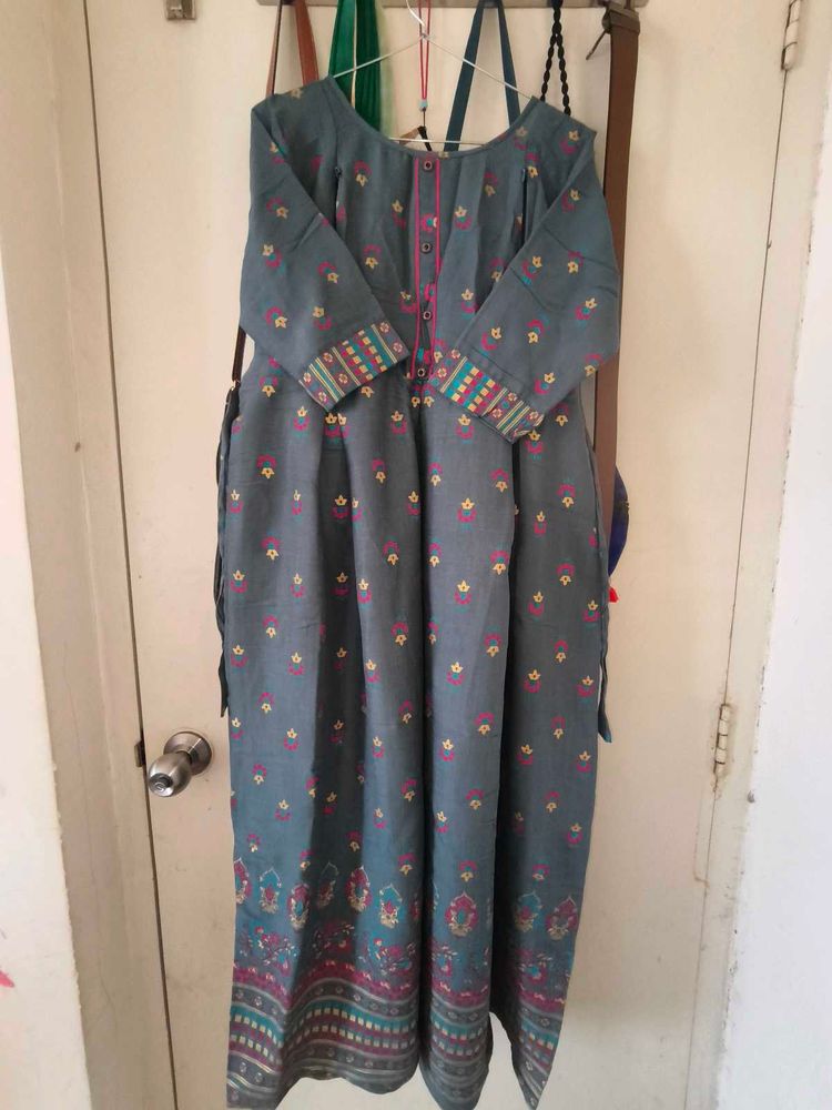 Beautiful Printed Grey Kurta