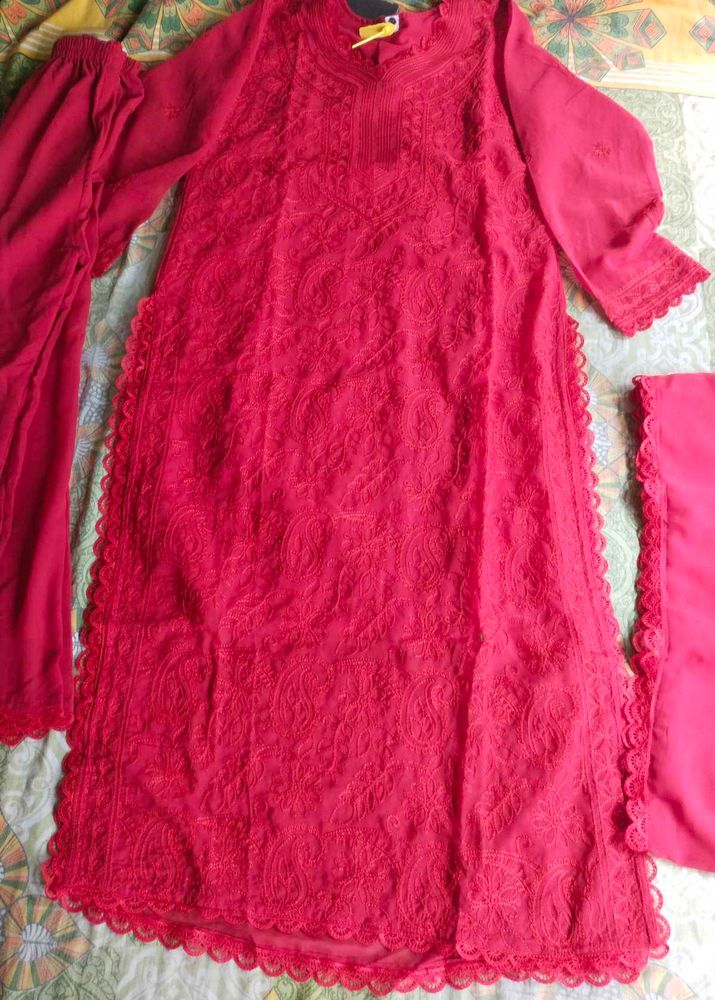 Elegant Red Embroidered Kurta Set
