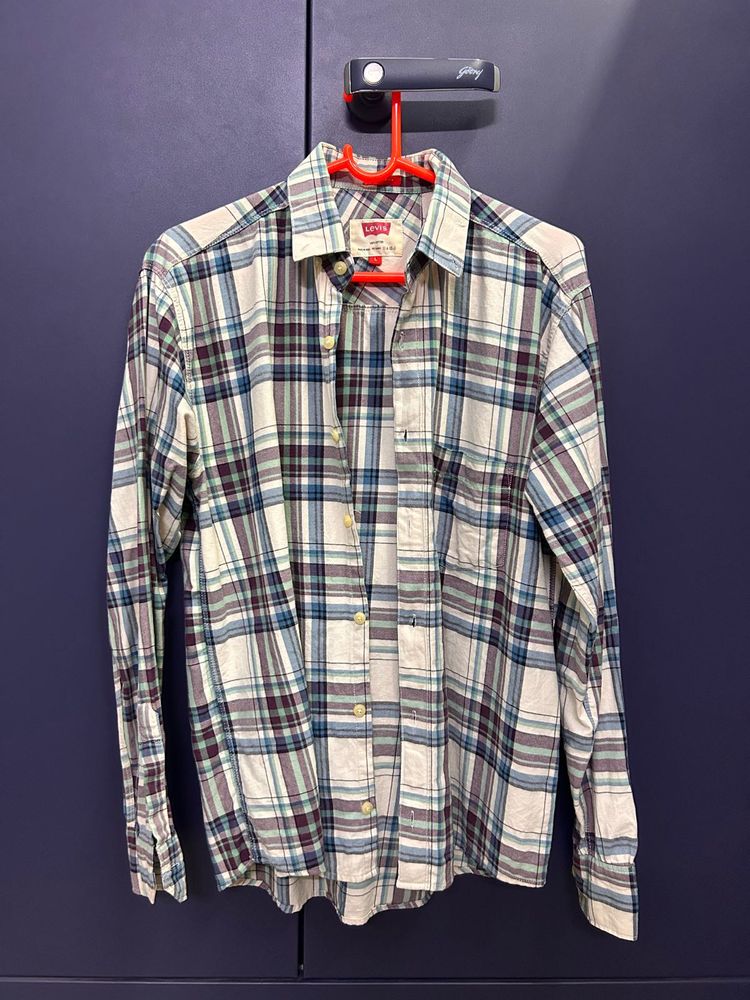 Men's Classic Plaid Levi's Shirt