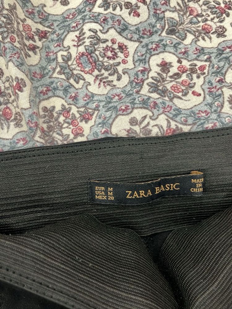 Zara Basic Black Pants