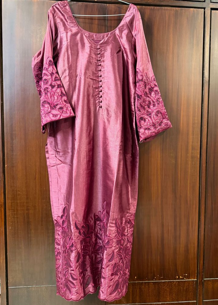 Pakistani Beautiful Embroidered suit