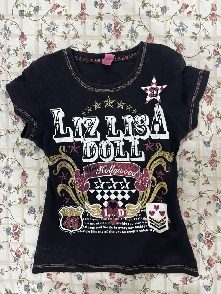 graphic gothic Liz Lisa Doll T-Shirt
