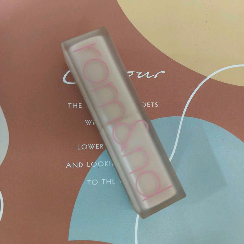 ROM&amp;ND LIPSTICK IN THE SHADE PINK SAND