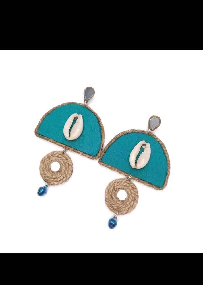 Boho Chic Shell Earrings💙