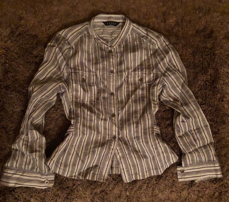 Y2k full sleeves shirt !! ELLE !!