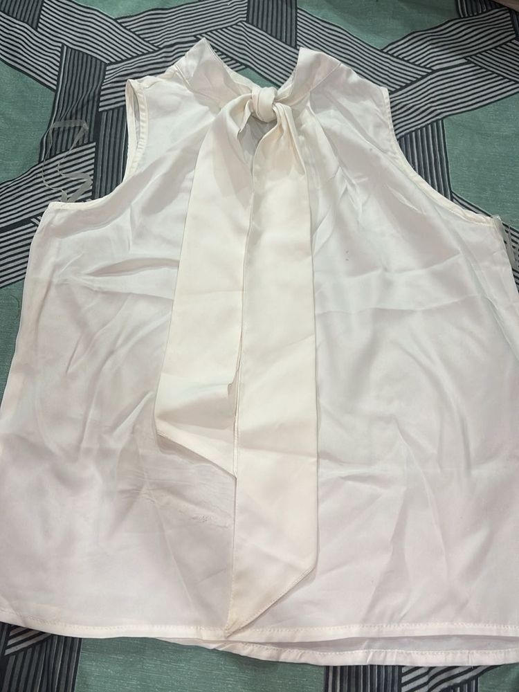 Elegant White Bow Neck Sleeveless Top