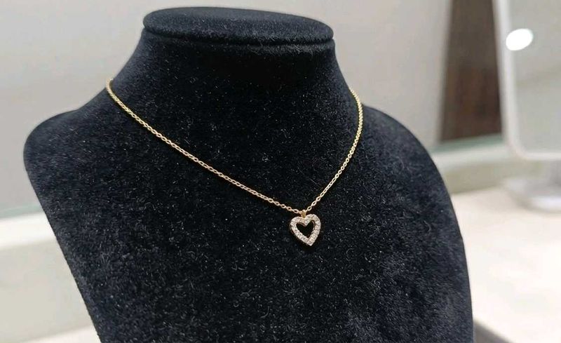 Sparkling Heart Pendant Necklace