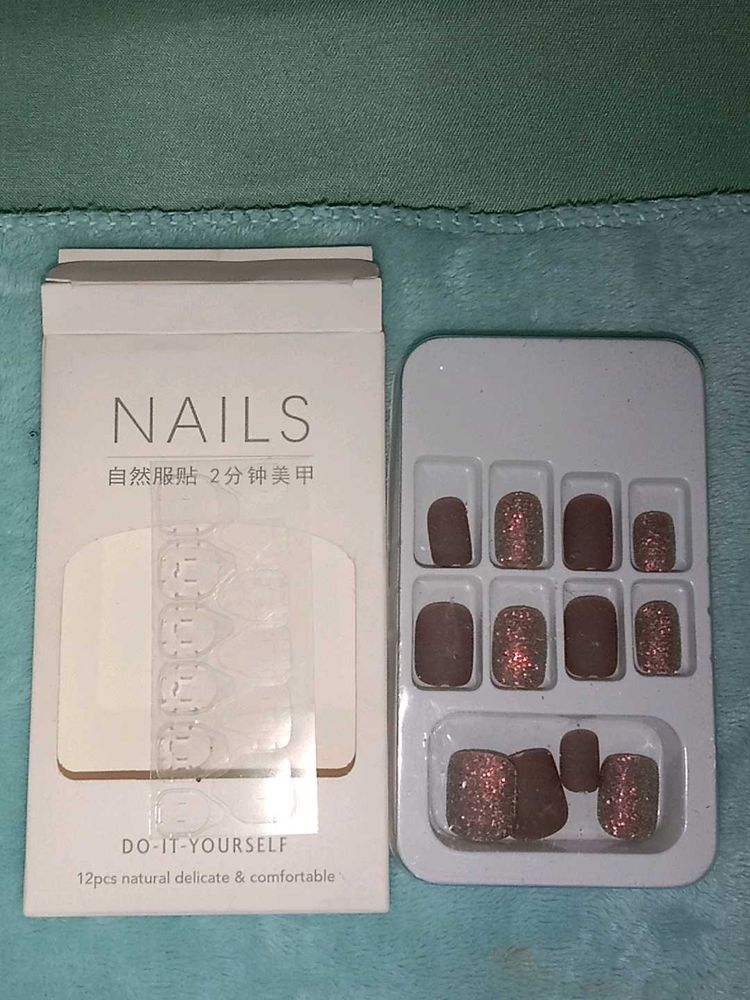 DIY Press-On Nails