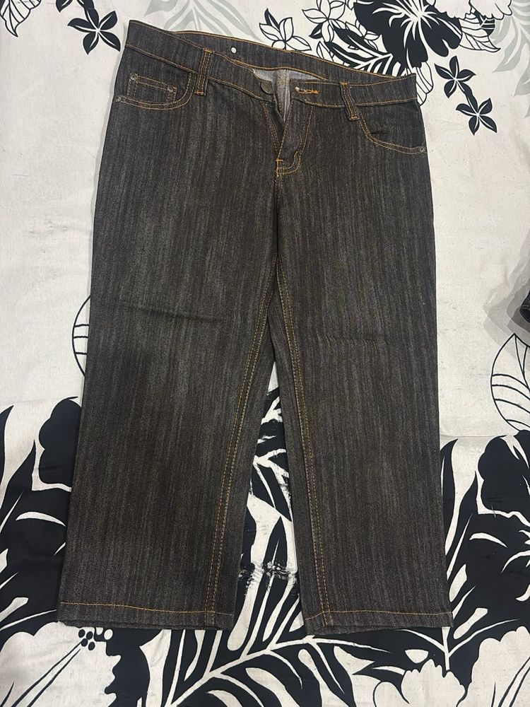 denim capri
