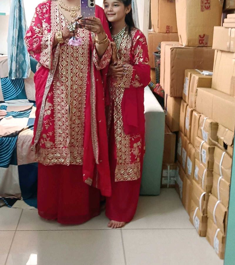 Traditional Rani &amp; Gold Kurta Set (mther daughter