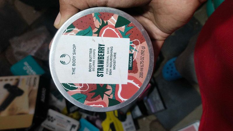 The Body Shop Strawberry Butte