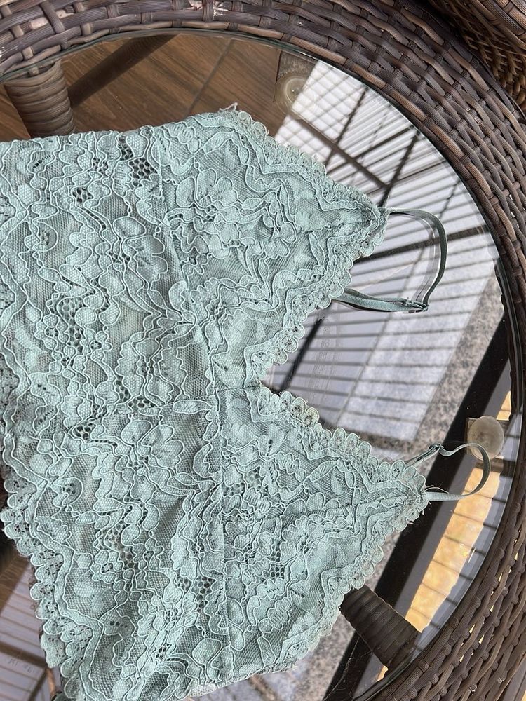 Zara Lace Bralette Size XXS