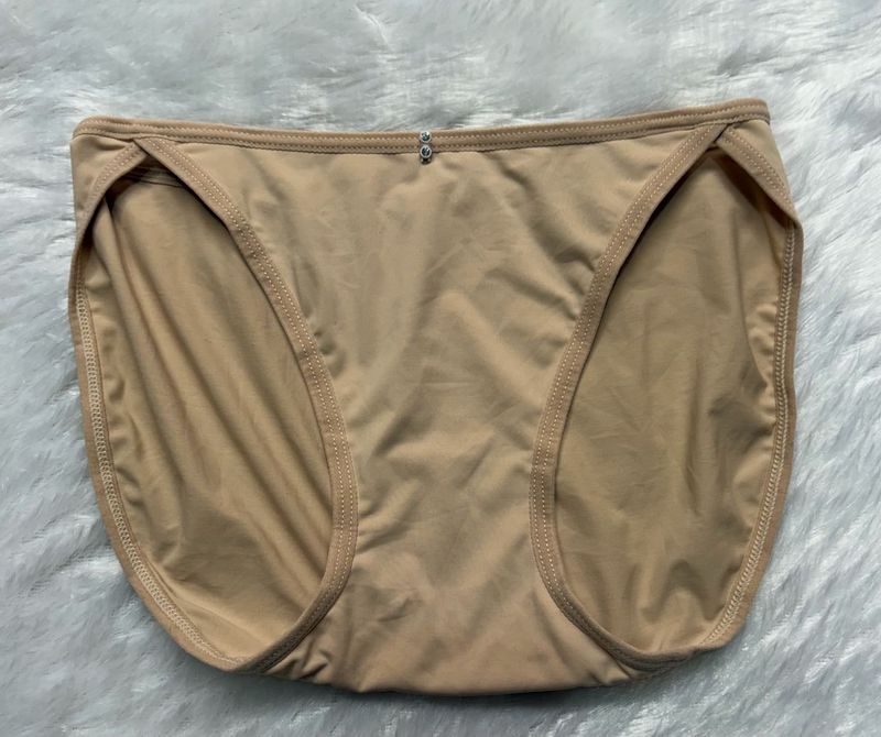 Comfortable Nude Briefs