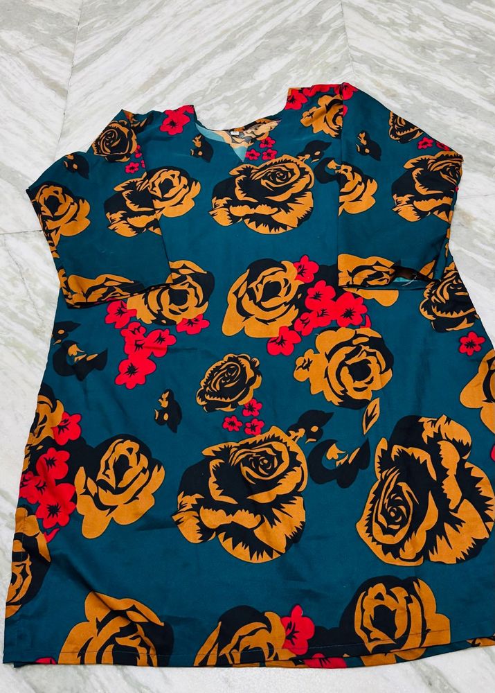 Elegant Teal Rose Print tunic
