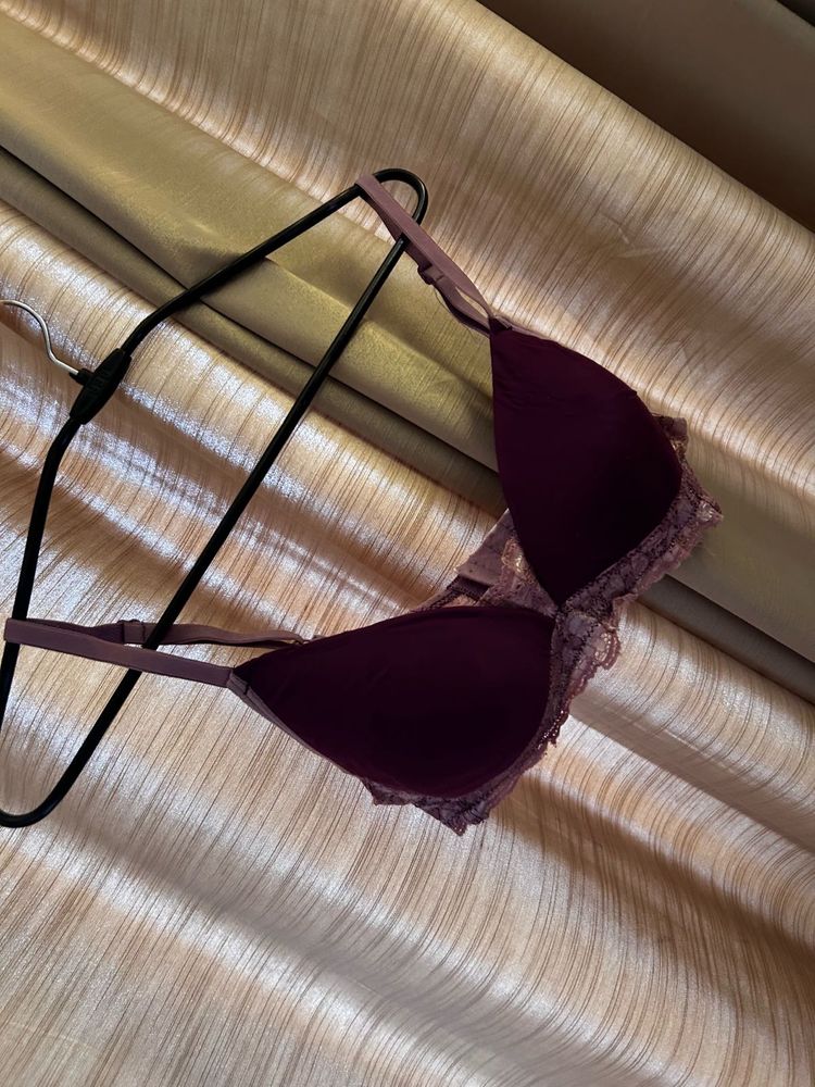 Lace Trim Padded Bra