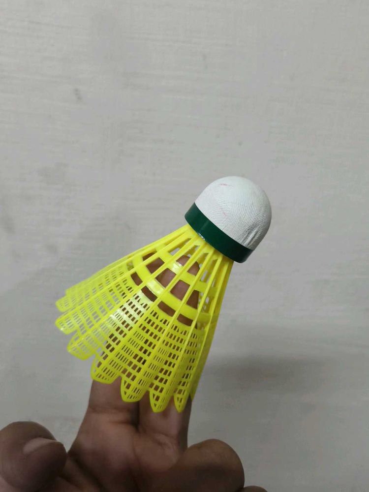 Yellow Badminton Shuttlecock - lingMei nylon