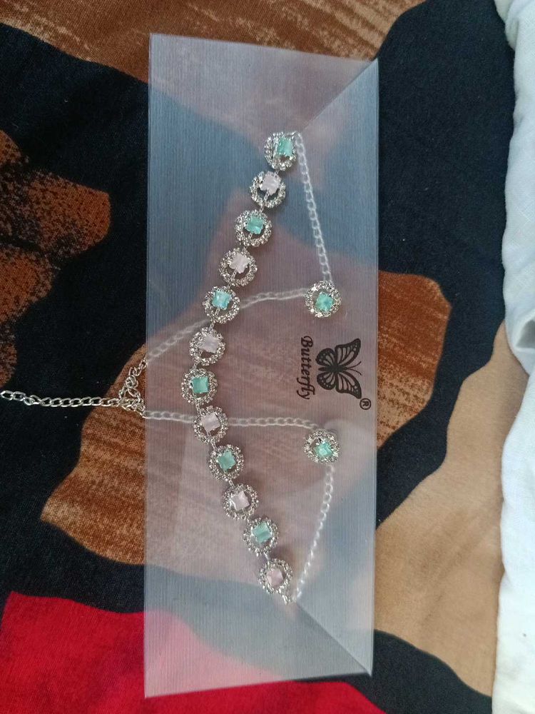 Elegant Rhinestone Jewellery Set