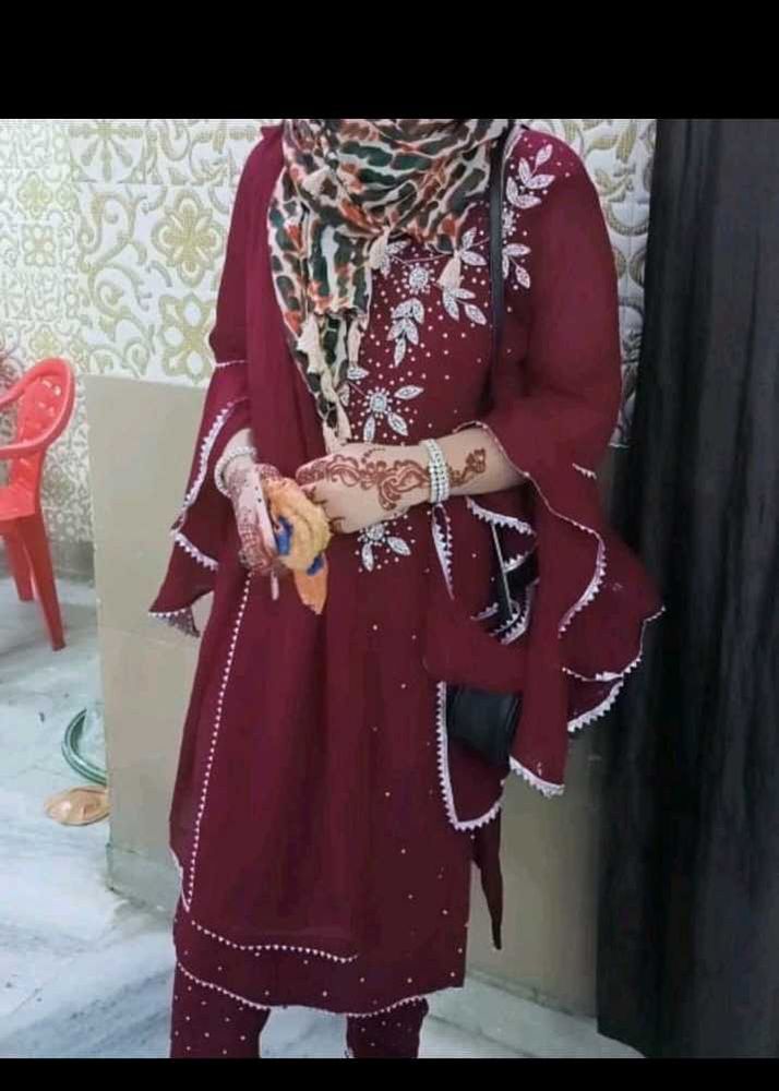 party wear Kurta Set with Embellishments