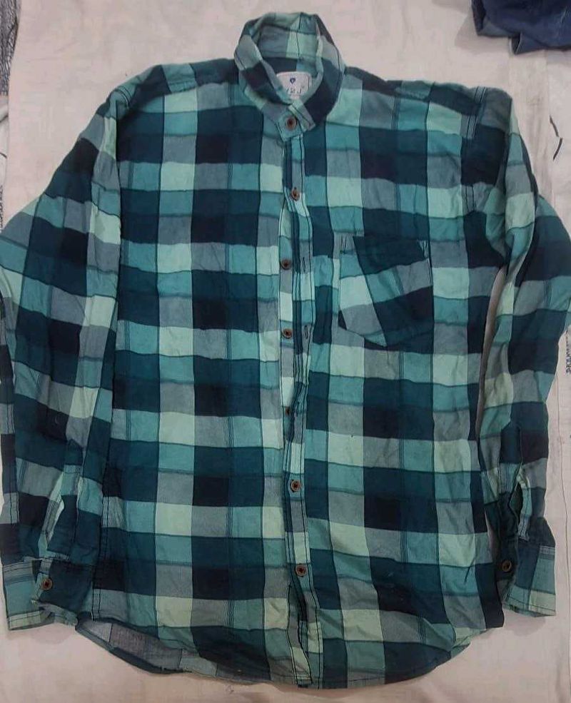 Men's Plaid Long-Sleeve Shirt