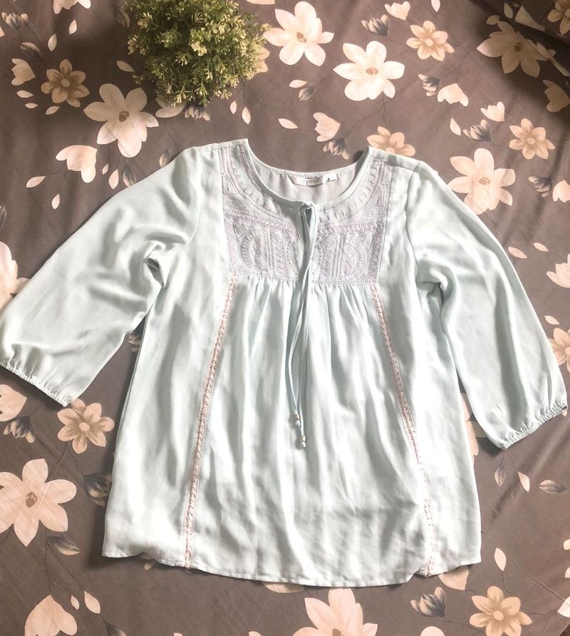 Price Drop❤️Light Blue Embroidered Top