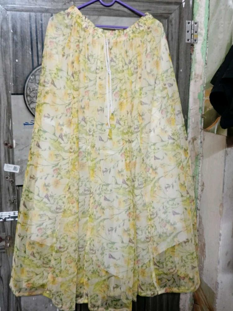 Flowy Floral Print Maxi Skirt