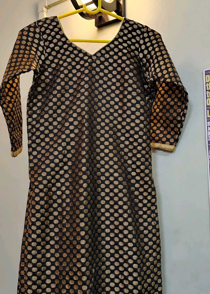 Elegant Black And Golden Polka Dot Kurta