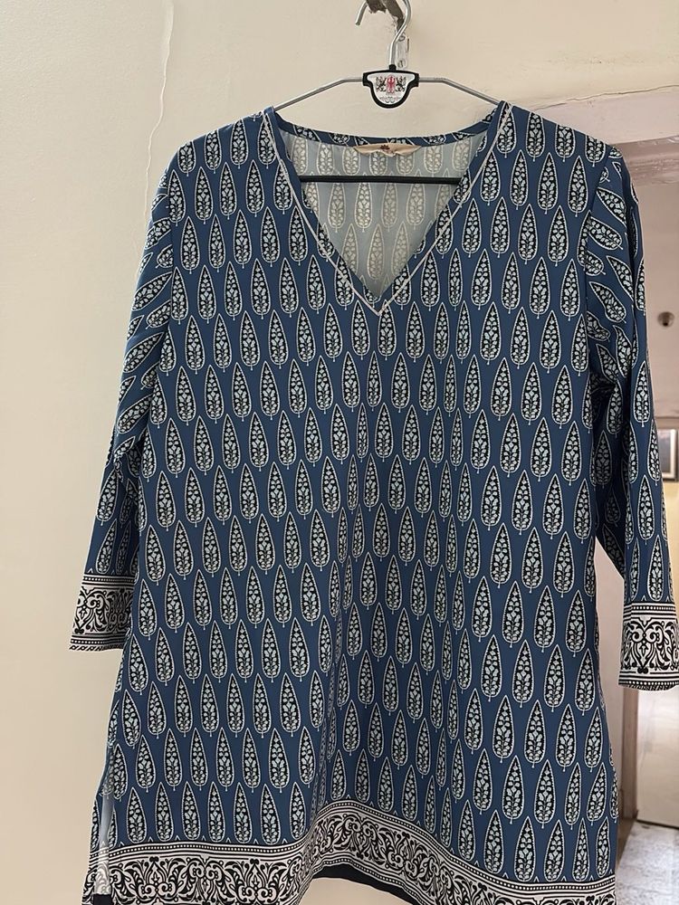 Blue Printed Kurta this size will be L