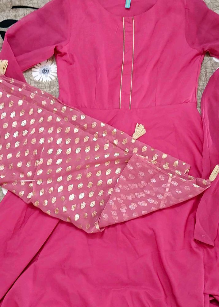 Beautiful Pink Kurta Set with Dupatta