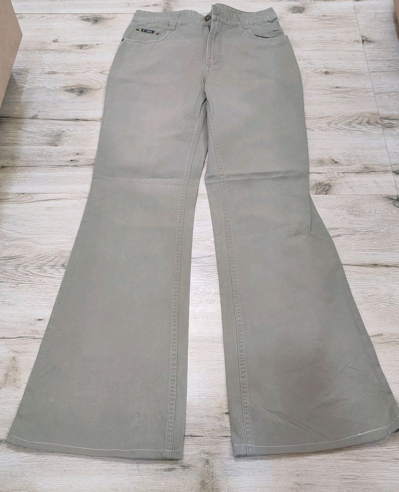 Fox Bootcut jeans Size 32 Sa0106