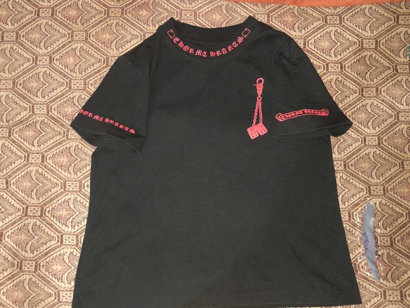 Super rare Y2K Black Cropped T-Shirt