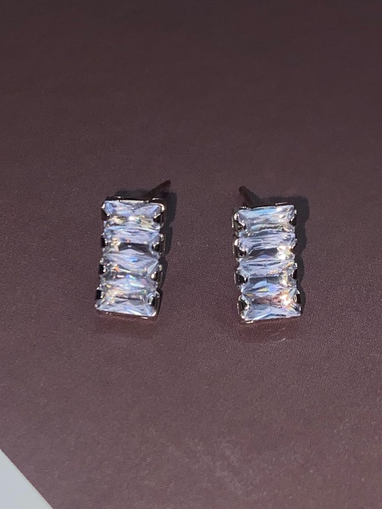 Elegant Silver Stud Earrings With Stones