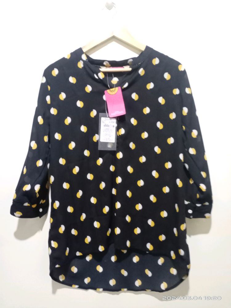 Printed Black Top