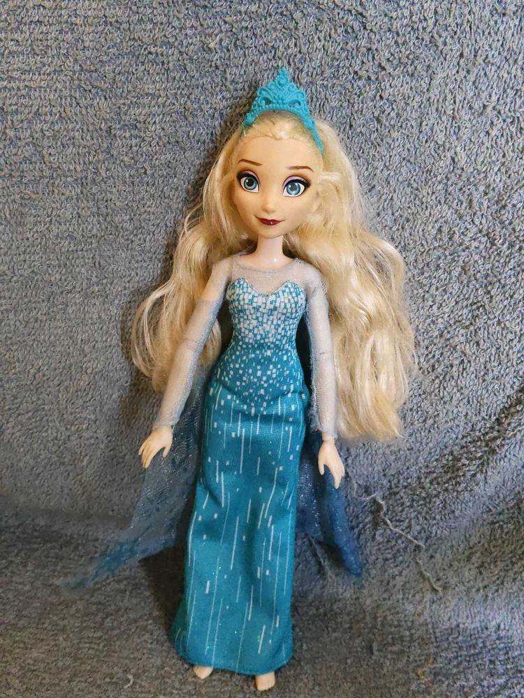 Disney Frozen Elsa Doll
