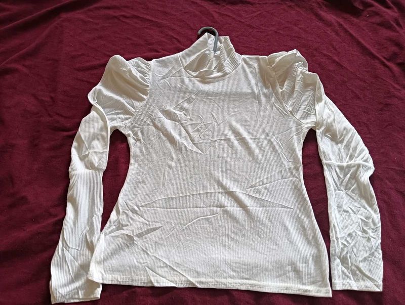 White turtleneck Puff Sleeve Top