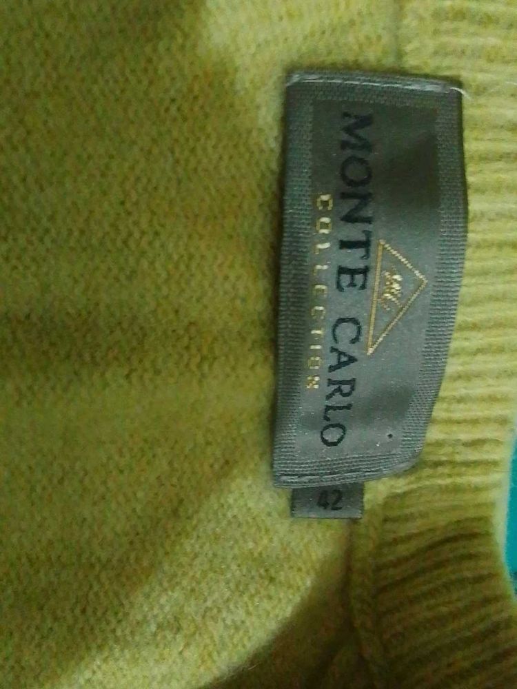 Monte Carlo Sweater - V Neck