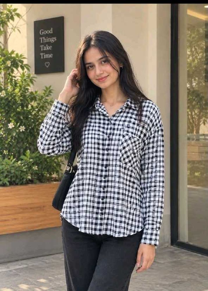 Chic Black &amp; White Checkered Shirt