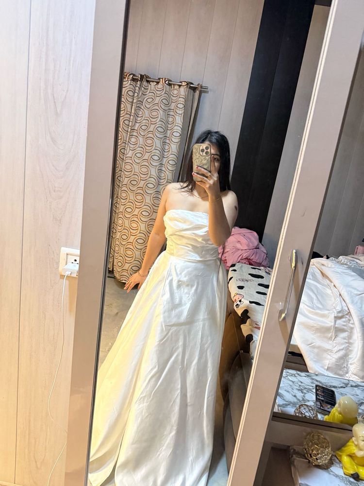 Elegant White Bridal gown 🎀🩷🧚🏻‍♀️