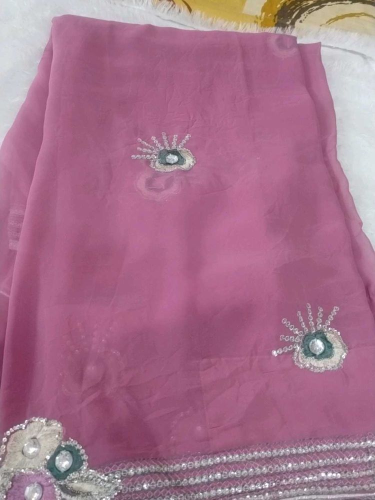Elegant Onion Pink coloured saree , silver work