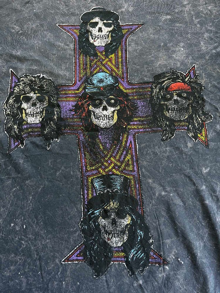 Guns N' Roses Graphic Tee