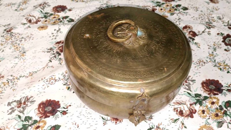 Vintage Brass Decorative/chapati Box