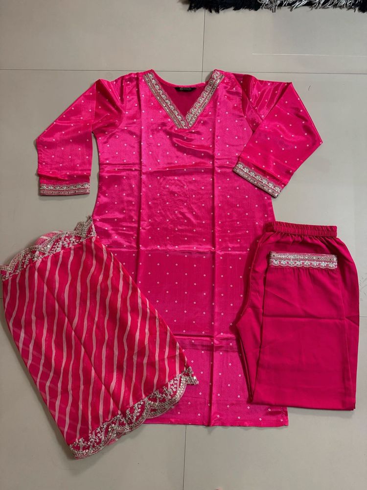 Pink Embellished Kurta Set