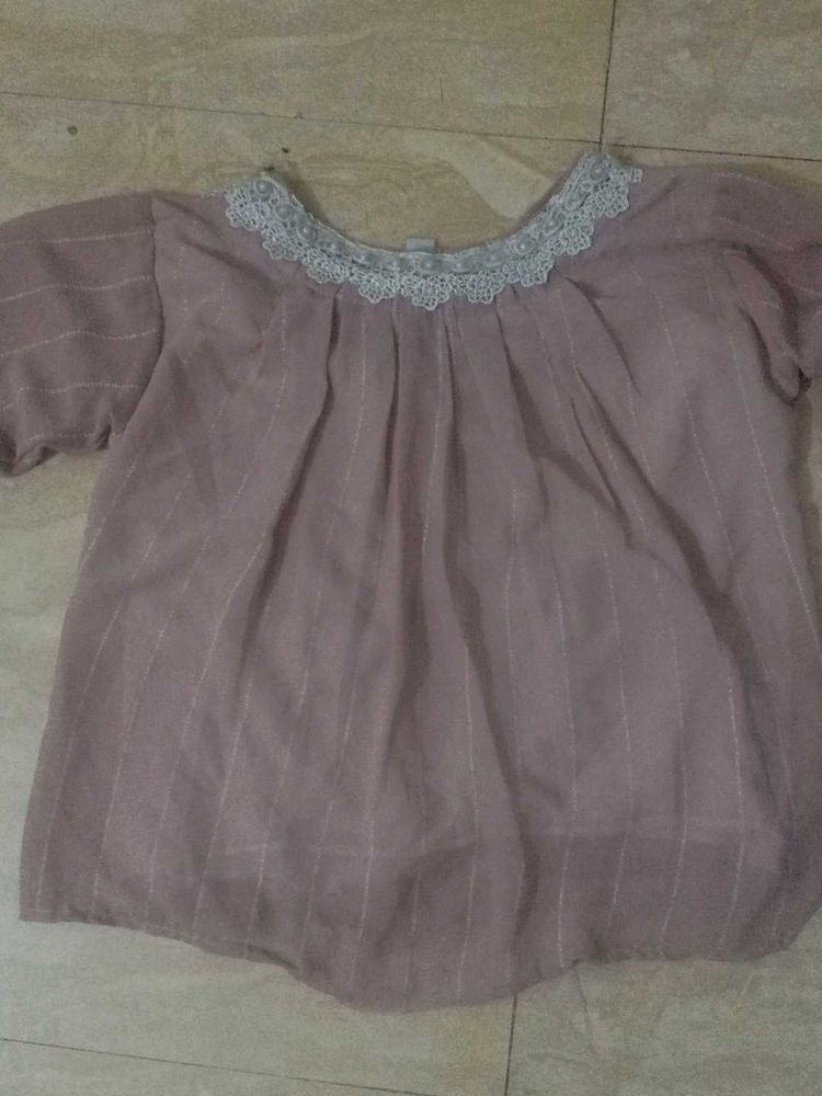 Chic Lace Neckline Blouse