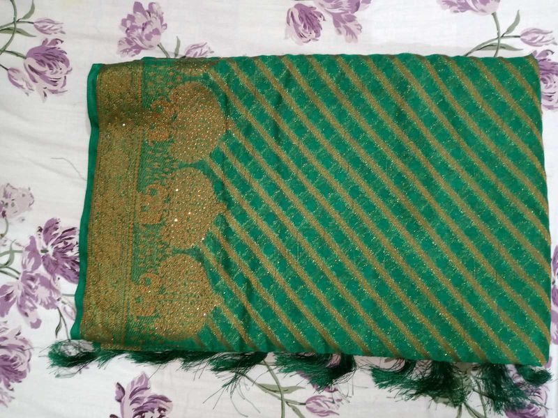 Green &amp; Gold Striped Saree Fixed Price