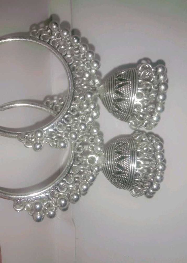Silver Jhumka Earrings