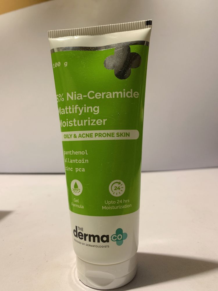 Nia Ceramide Mattifying Moisturizer